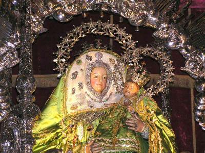 20140410030345-virgen3-www.basilicadelpino.es.jpg